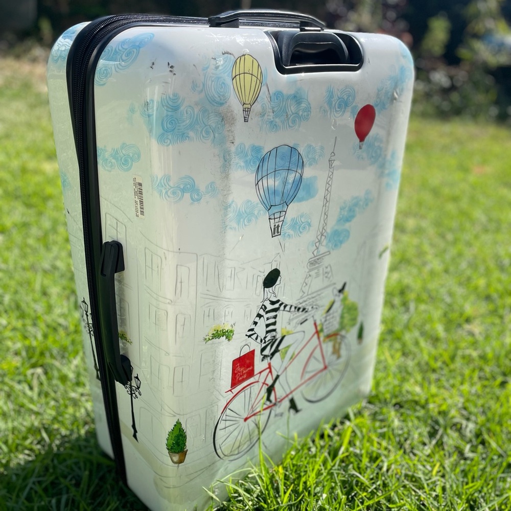 IT Girl Sheen Parisian Hard Stowaway Luggage